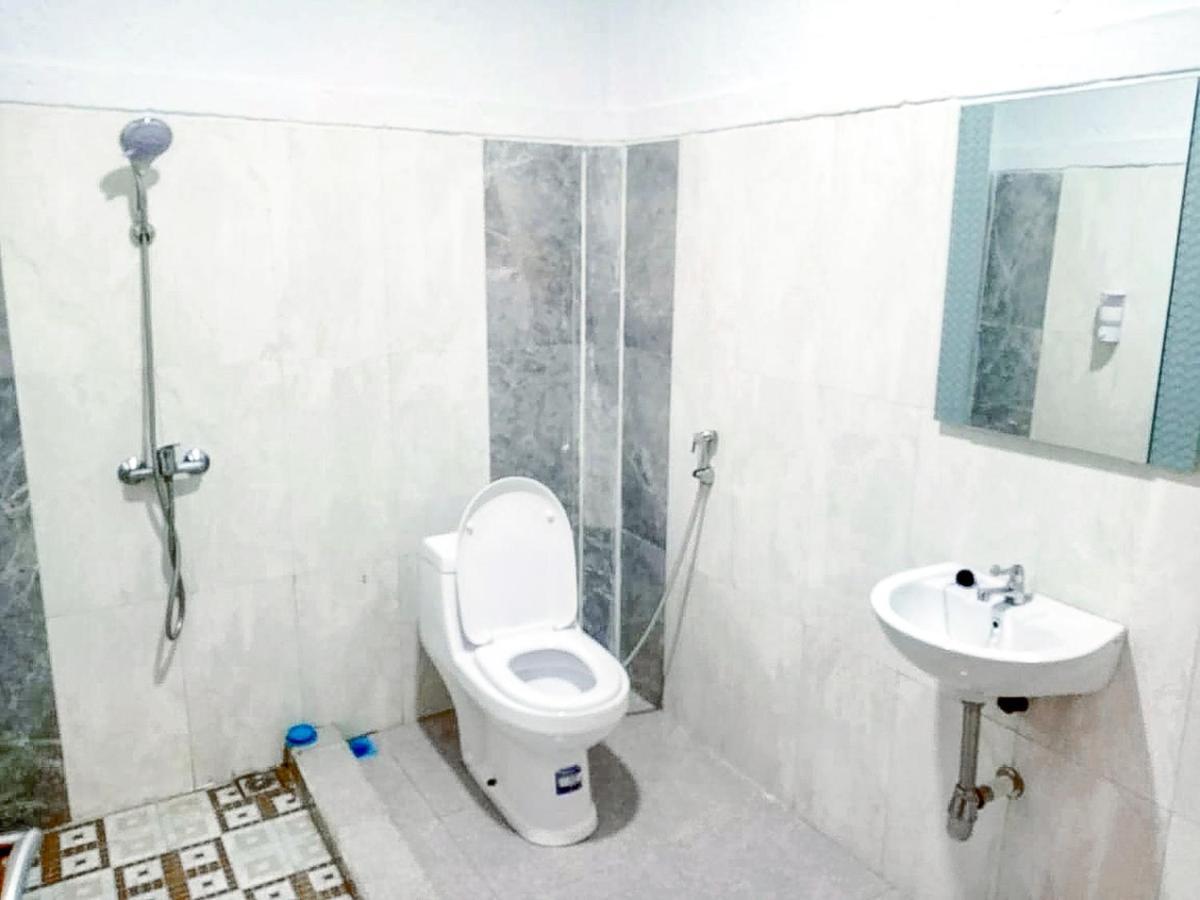 Pondok Tubing Poncokusumo Syariah Redpartner 玛琅 外观 照片